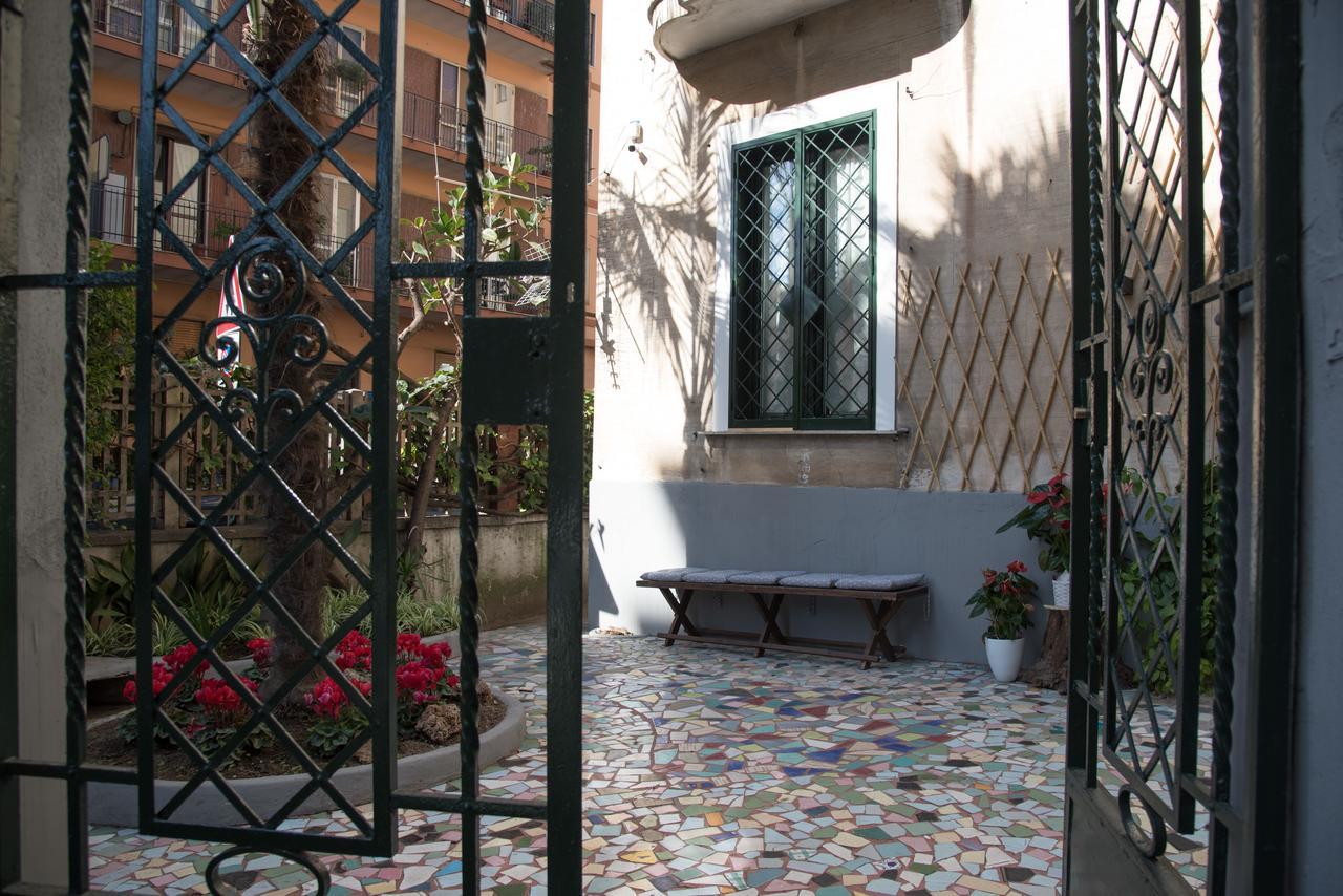 Villino Teresa Bed and Breakfast Salerno Eksteriør billede